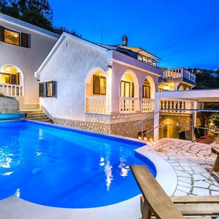 Willa Iris - Opatija By Guide Breza