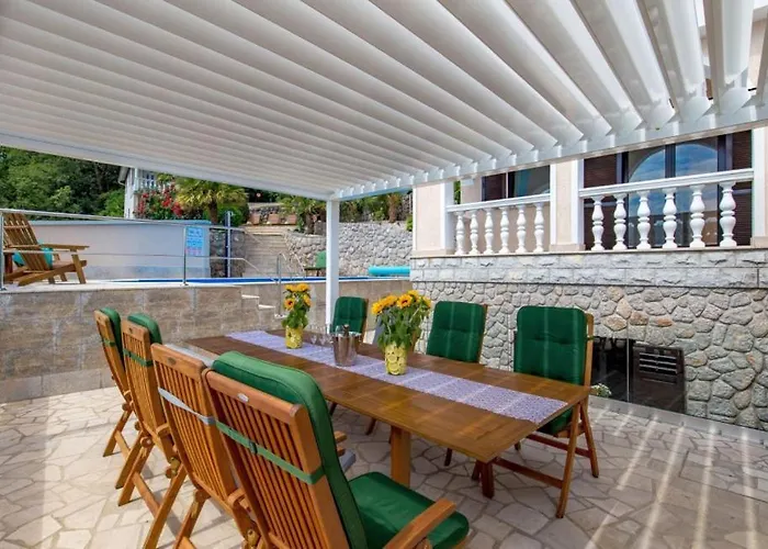 Iris - Opatija By Guide *