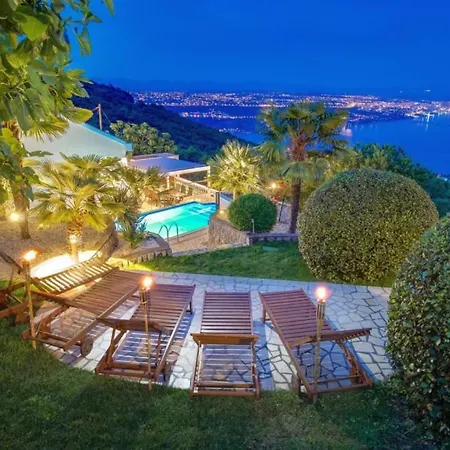 Iris - Opatija By Guide Villa *